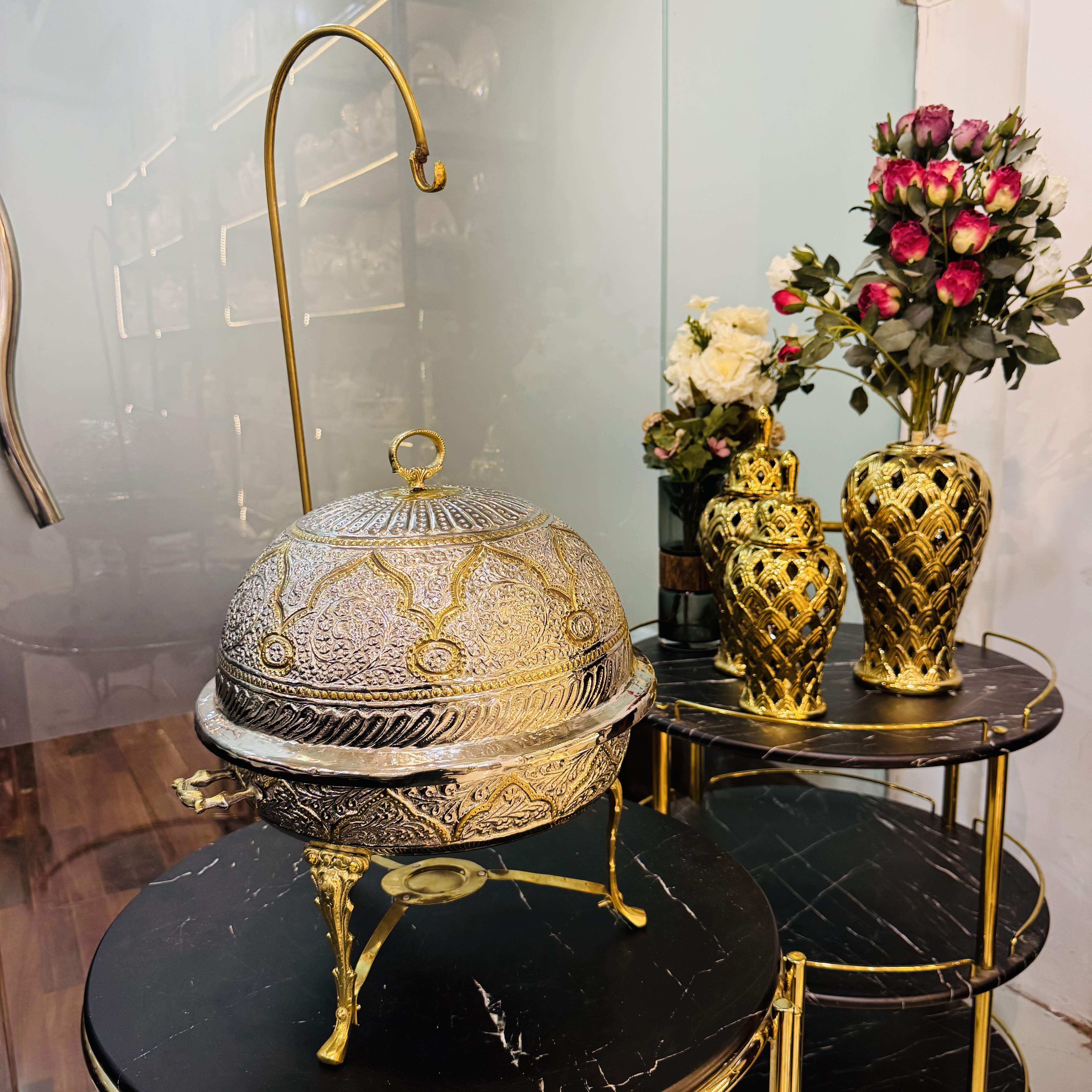 Round Dome Double Tone Plain Stands