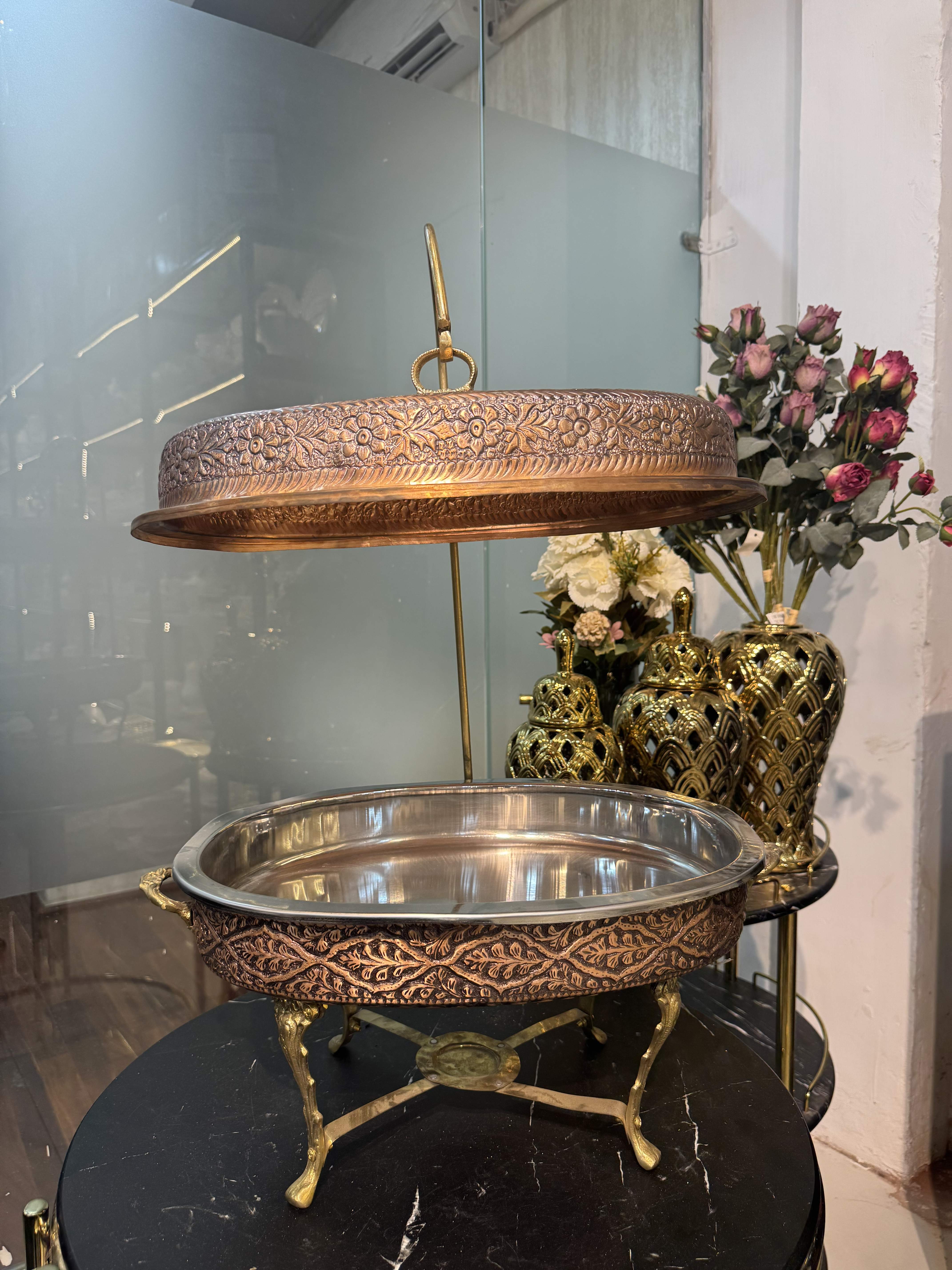Big Oval Double Tone Dish