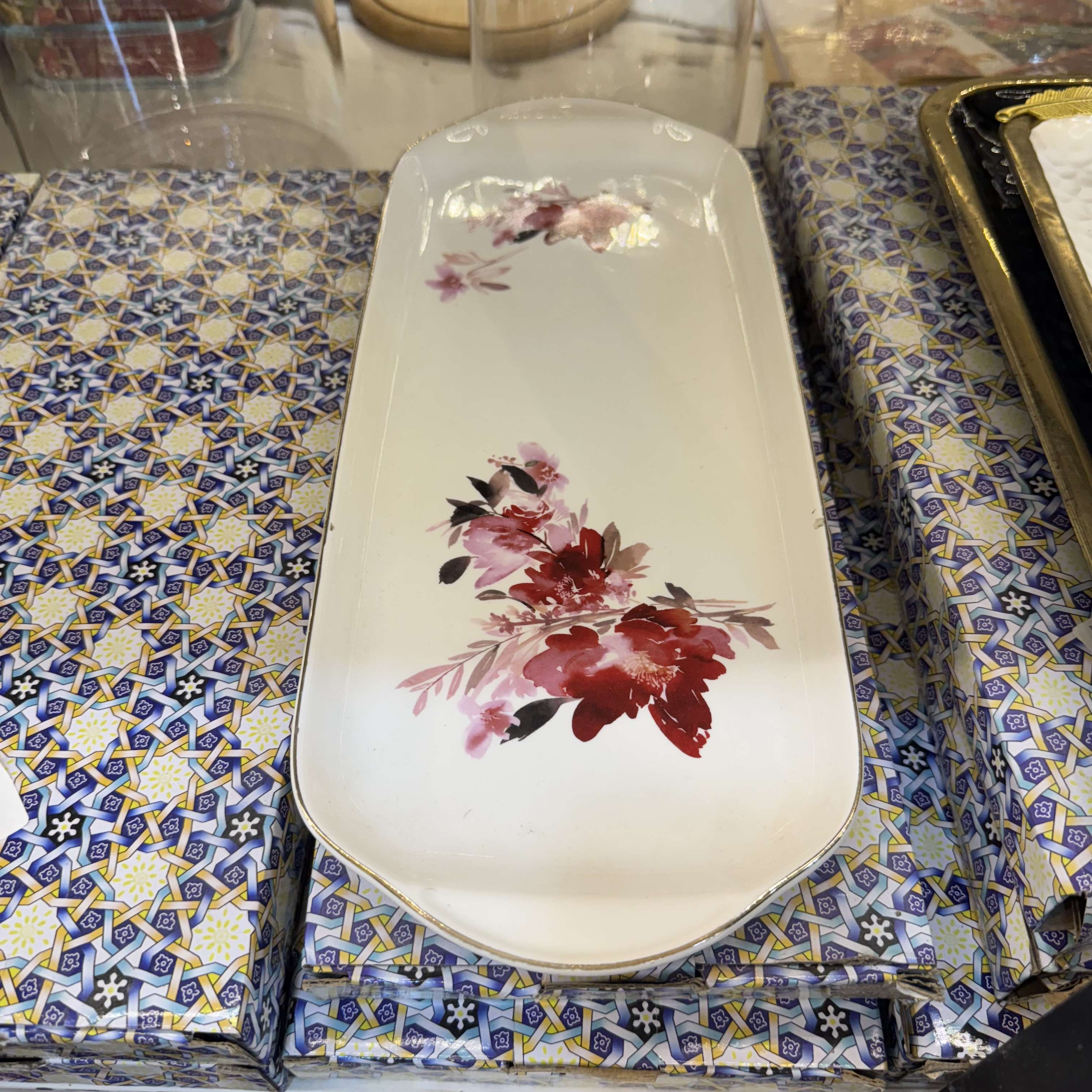 White Dish 14"