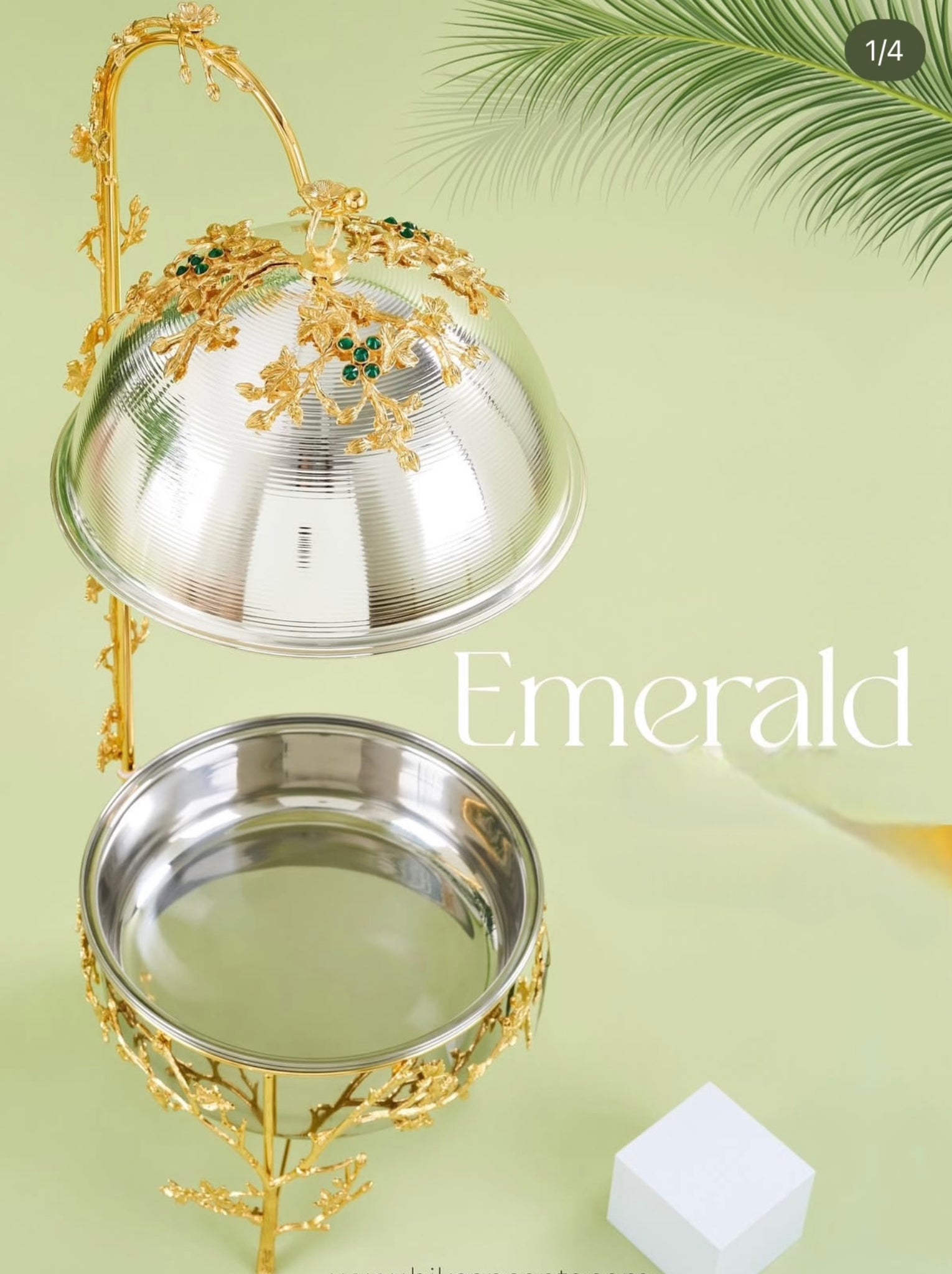 Oak Chafing Dish in Emerald