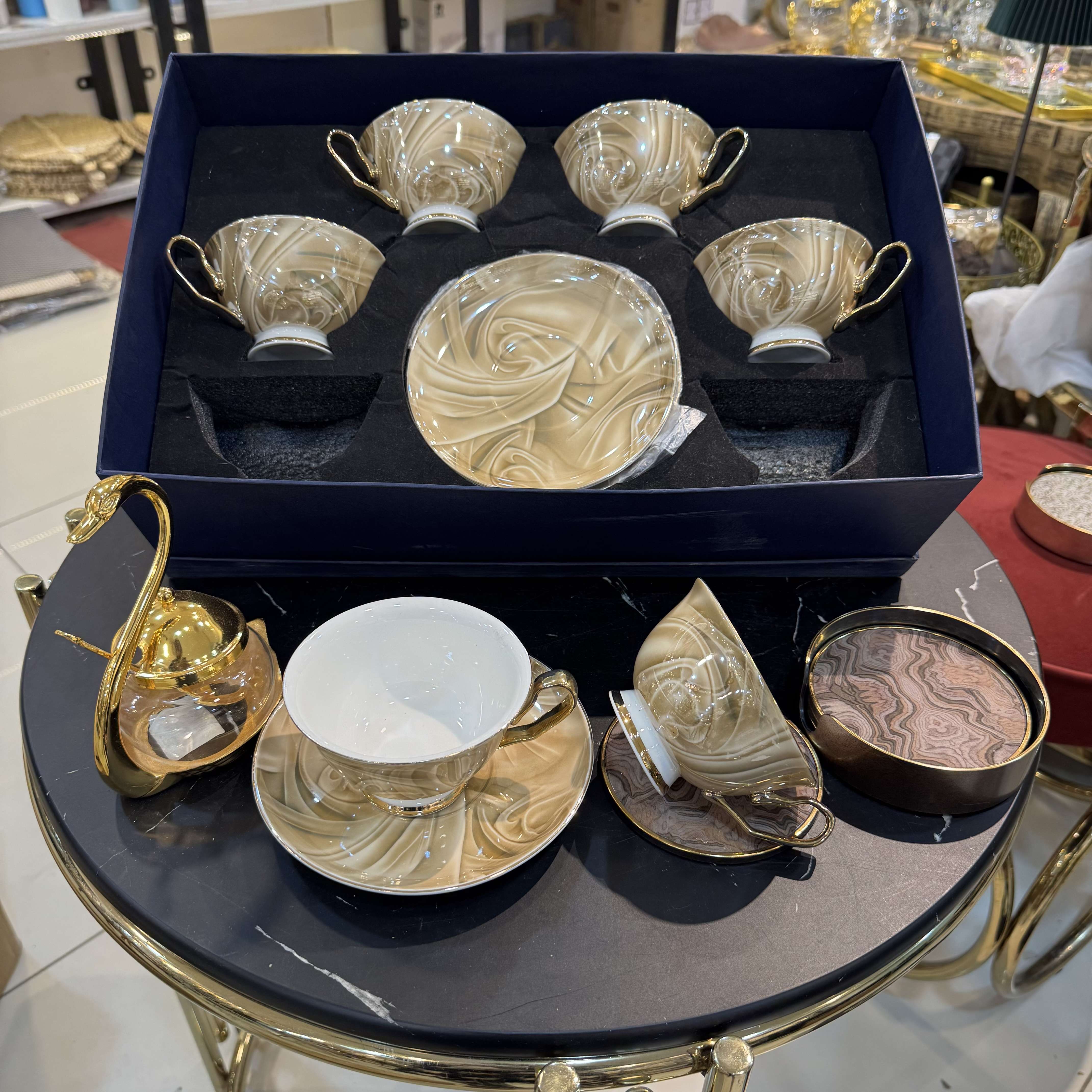 Cup & Saucer