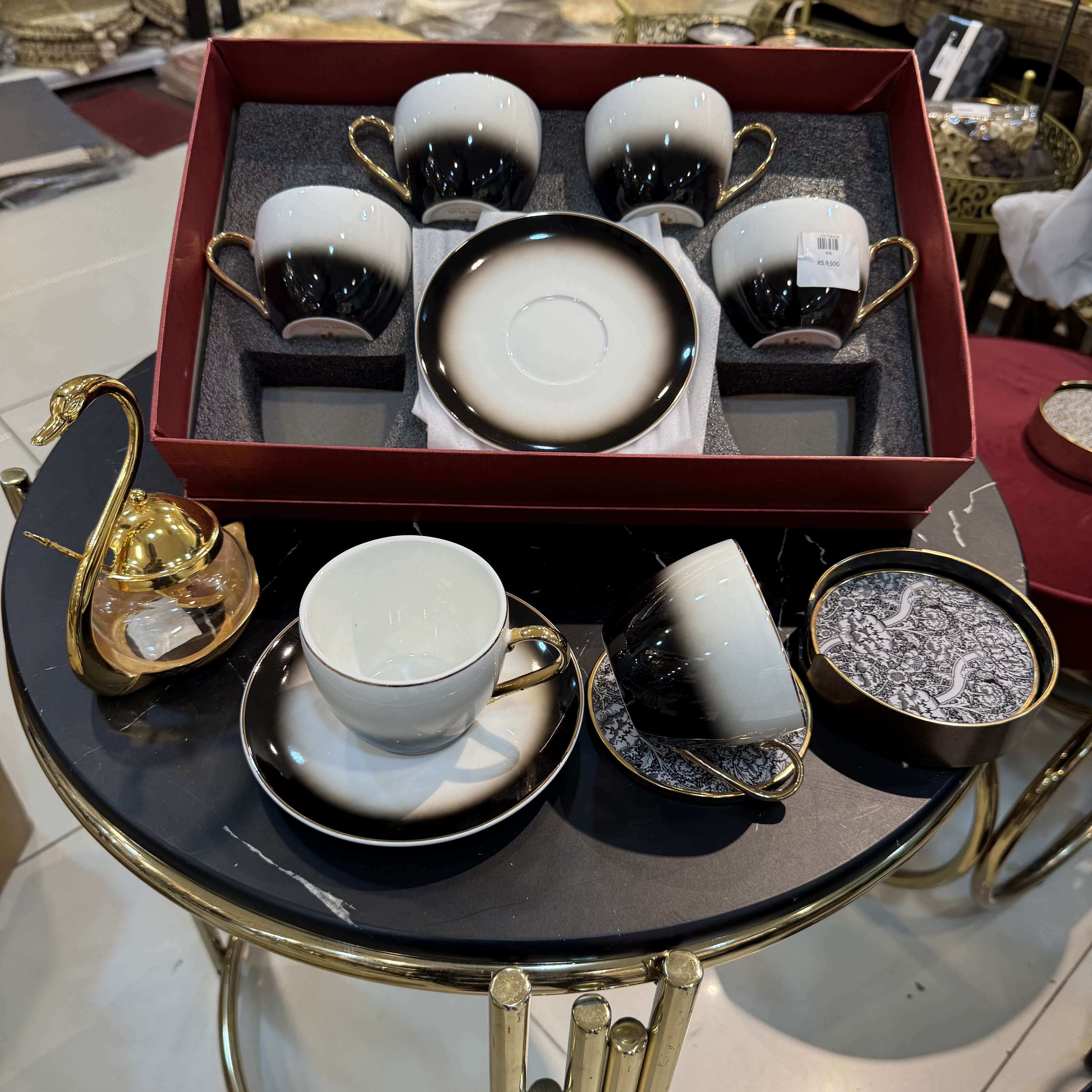 Cup & Saucer