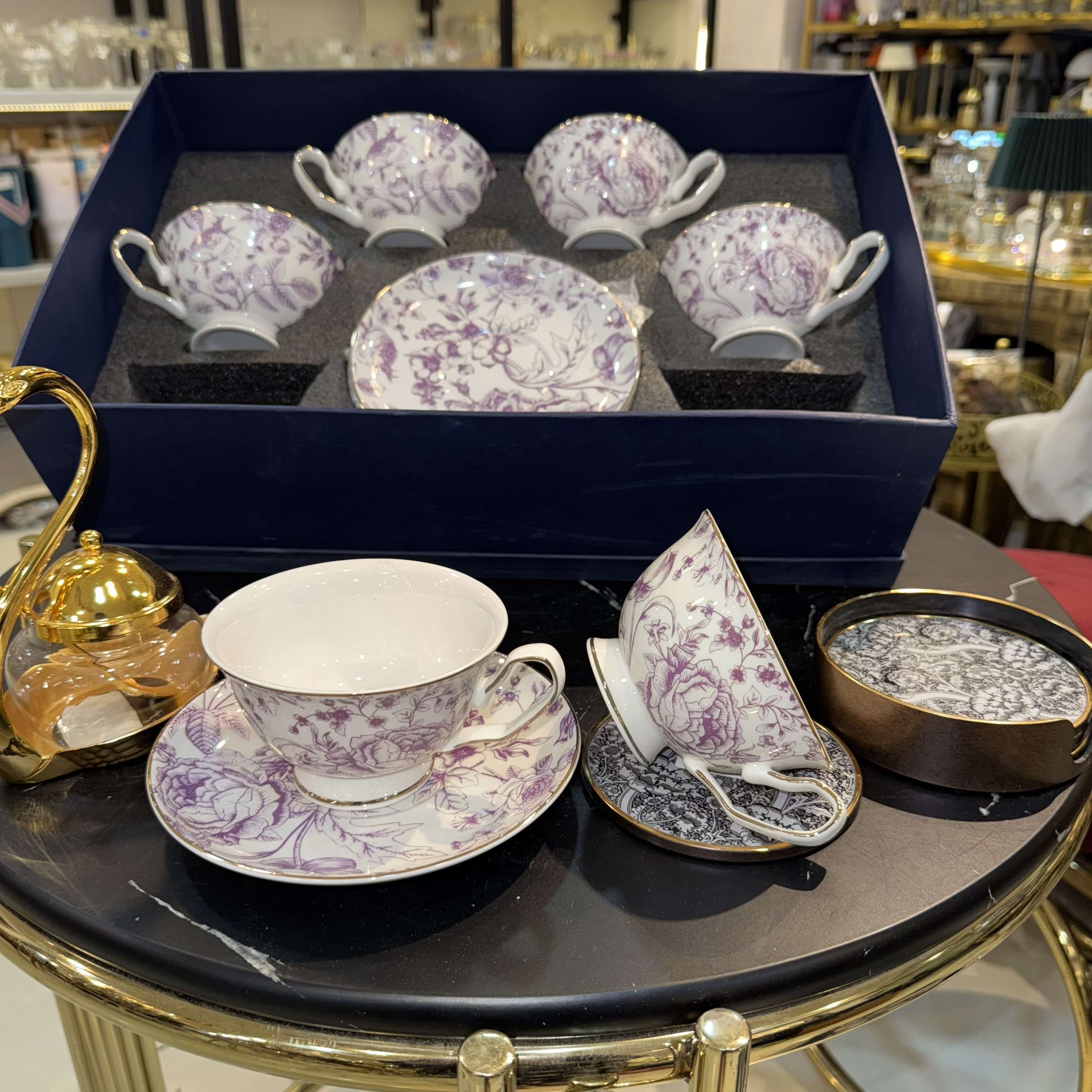 Cup & Saucer