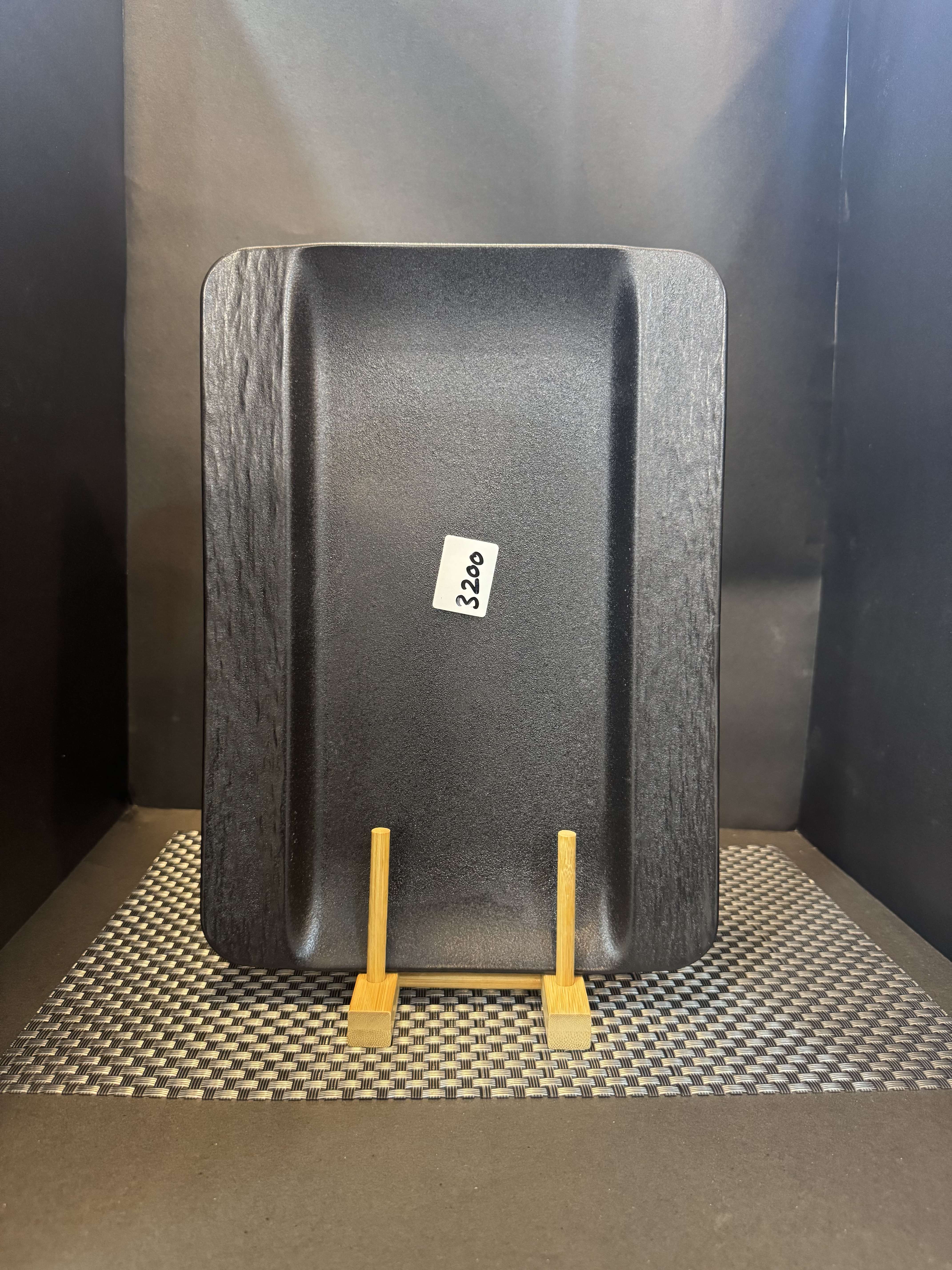 Black Rect Dish L