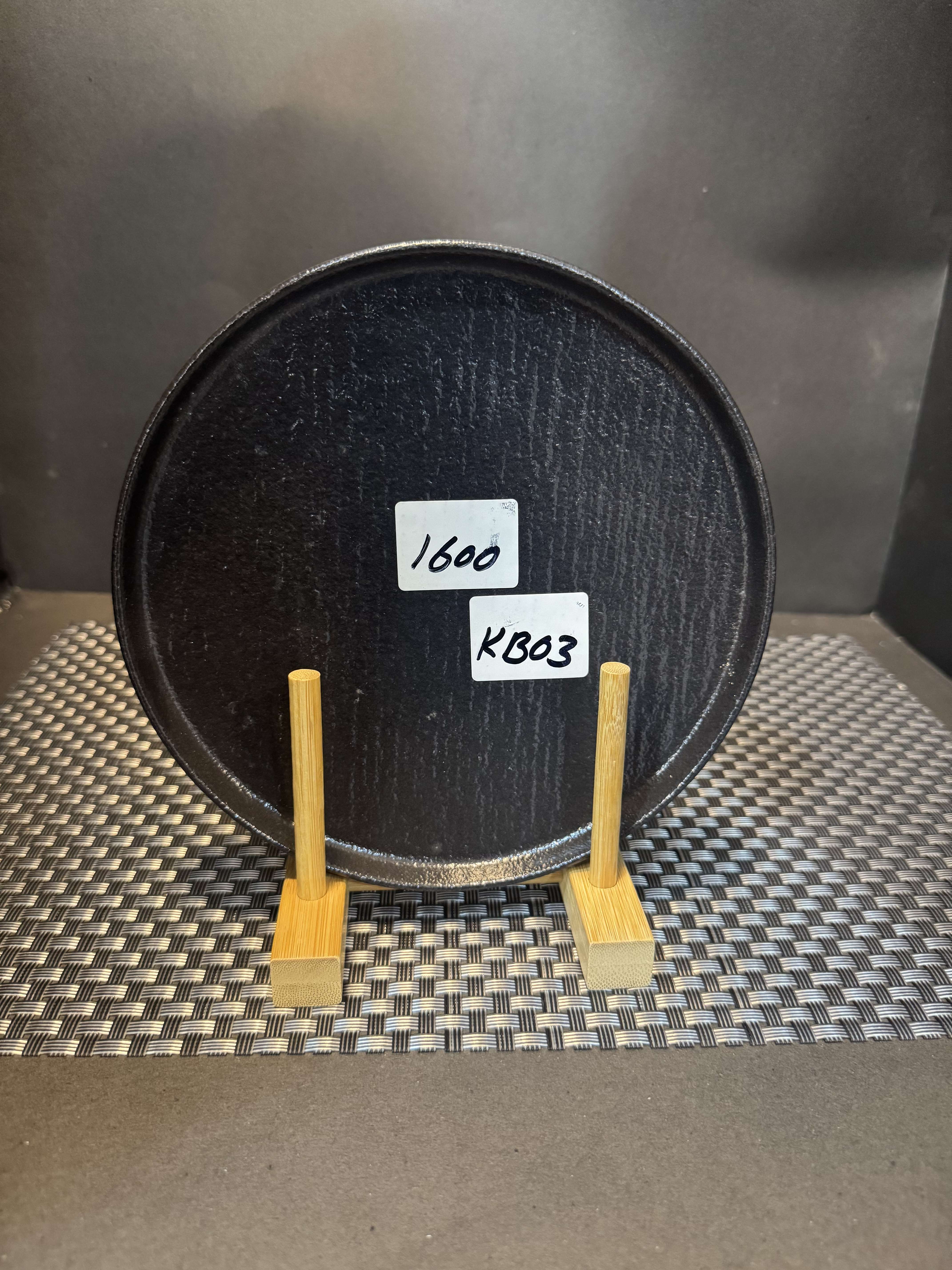 Black Quater Plate
