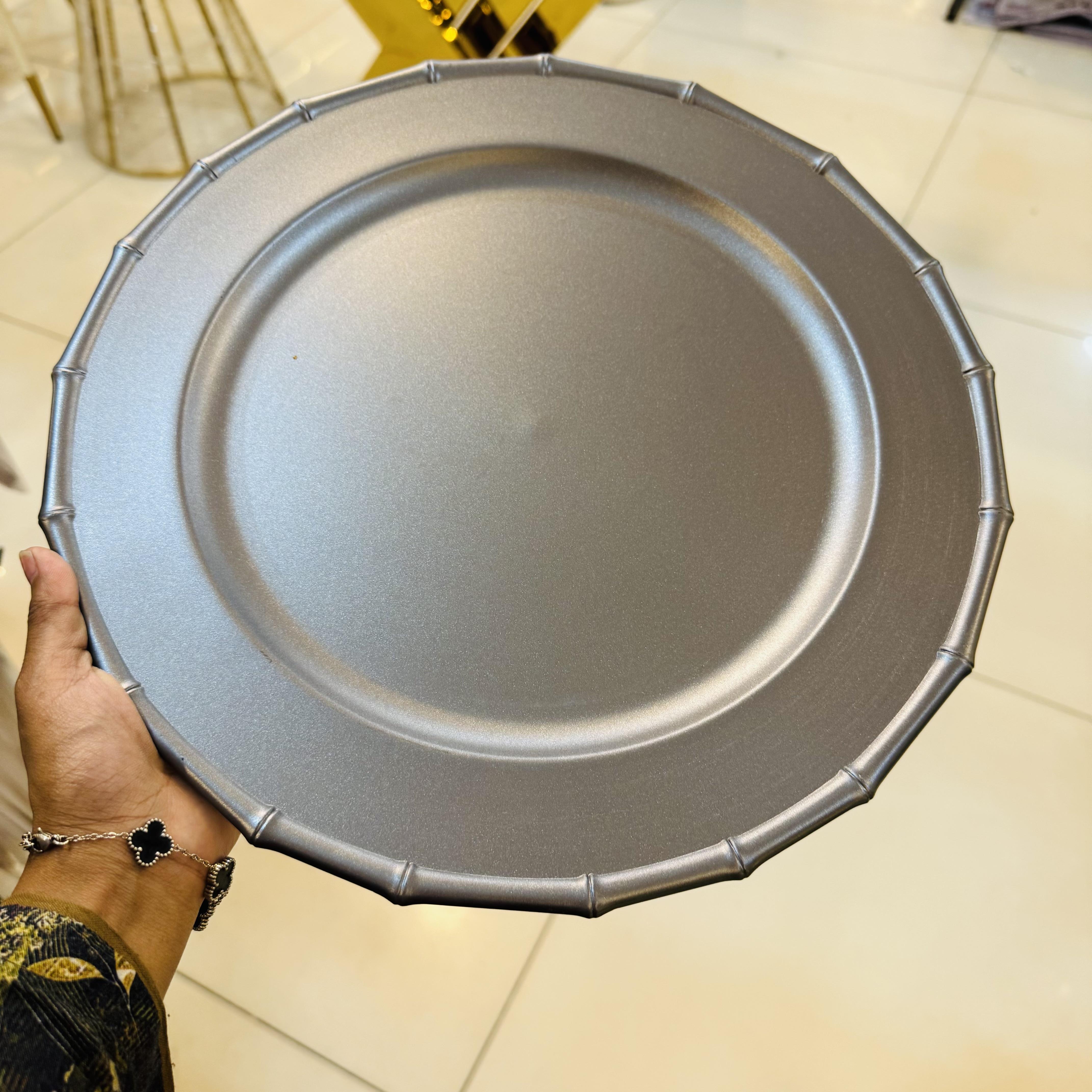Plate Charger