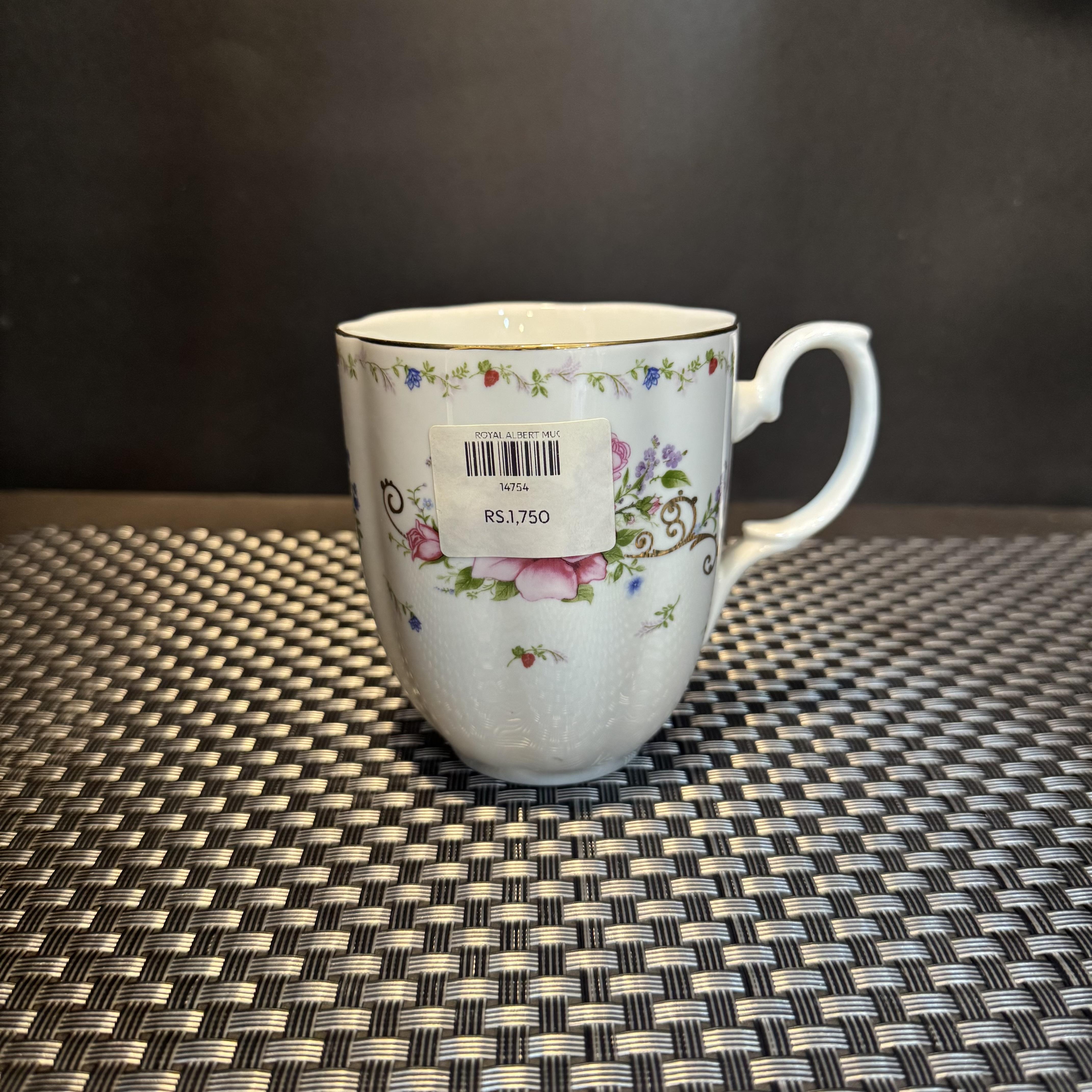 Mugs