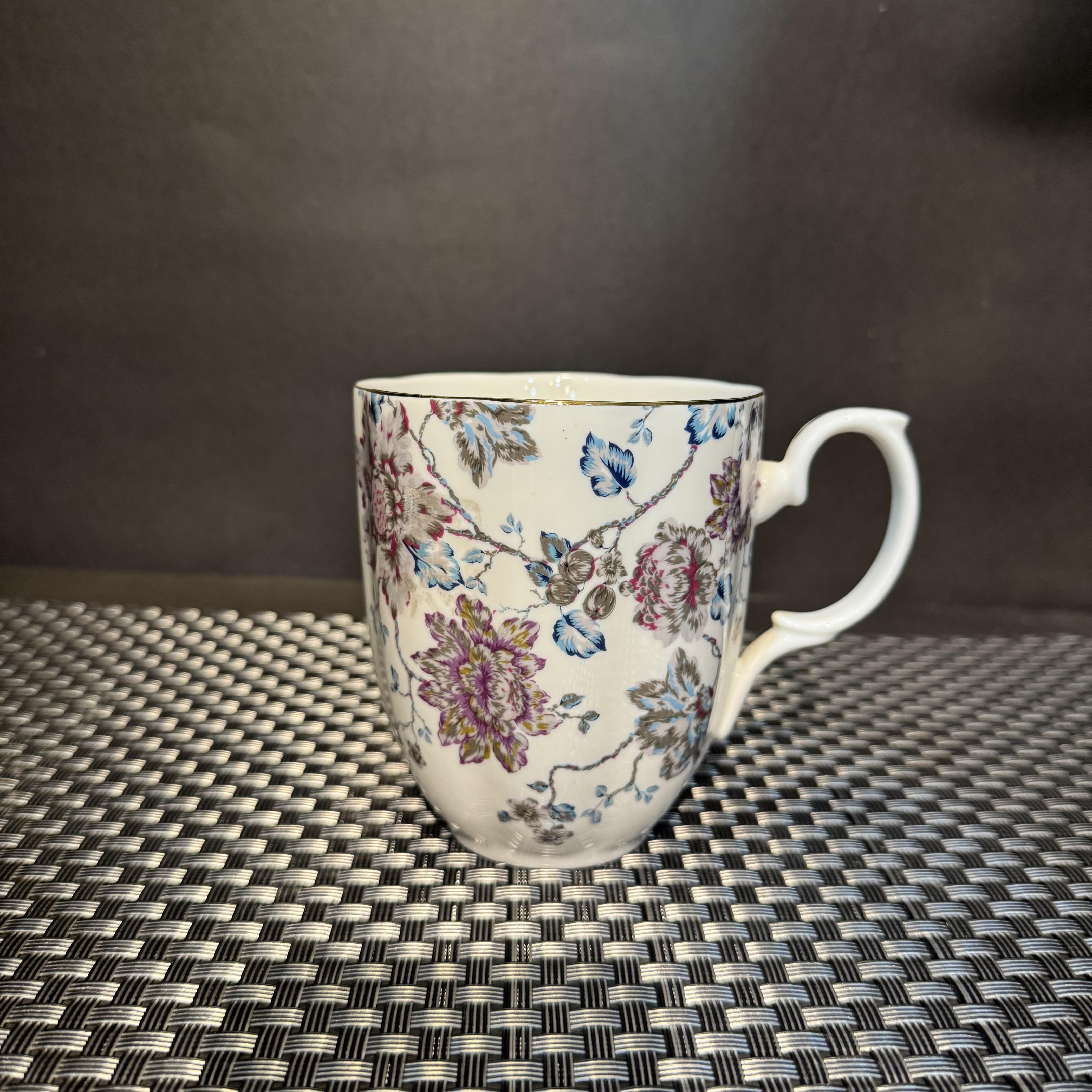 Mugs