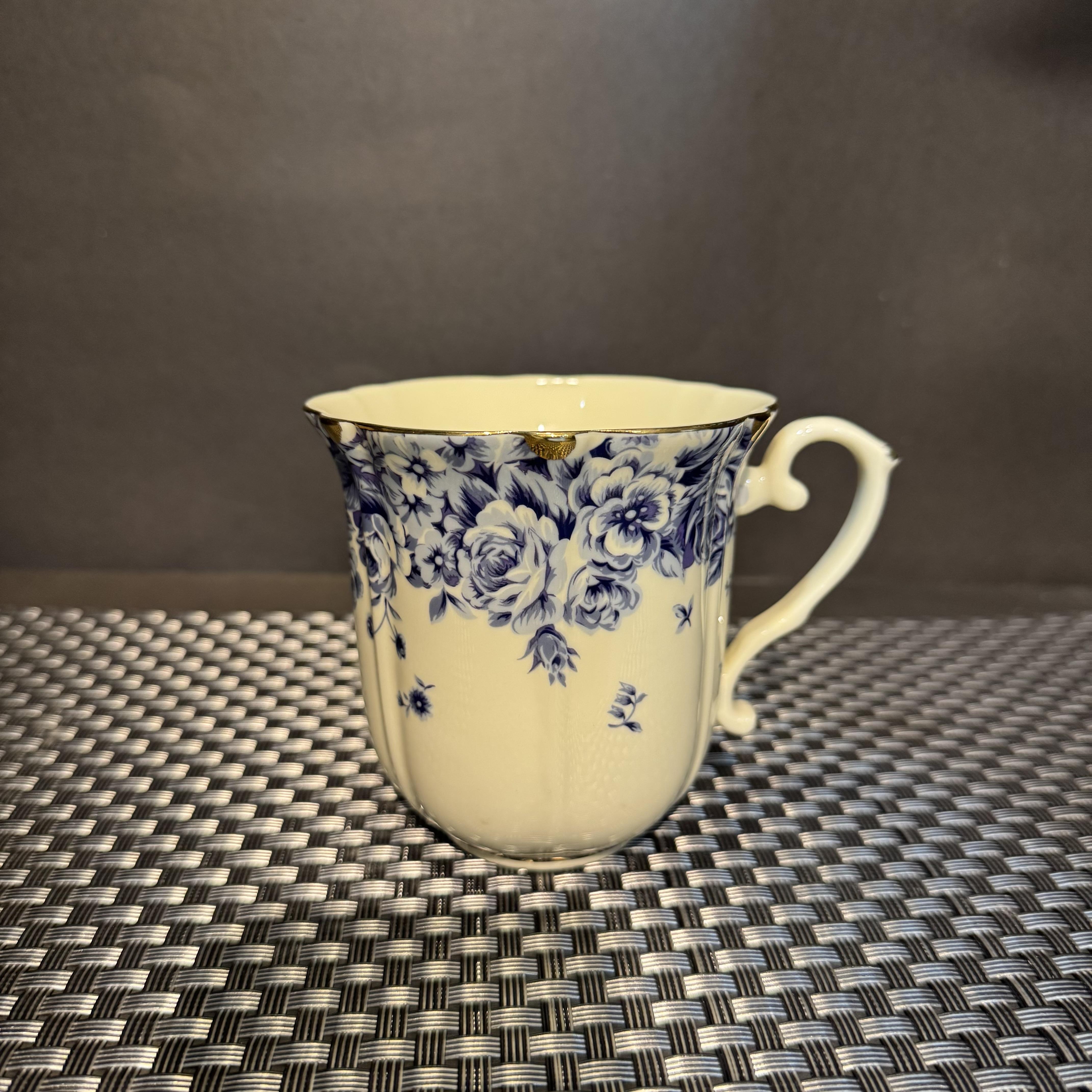 Mugs