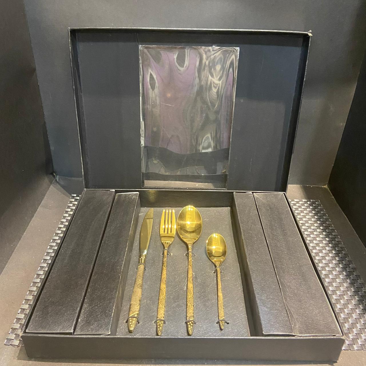 Cutlery Set 24/pcs