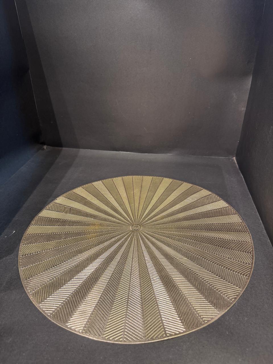 Round Table Mat