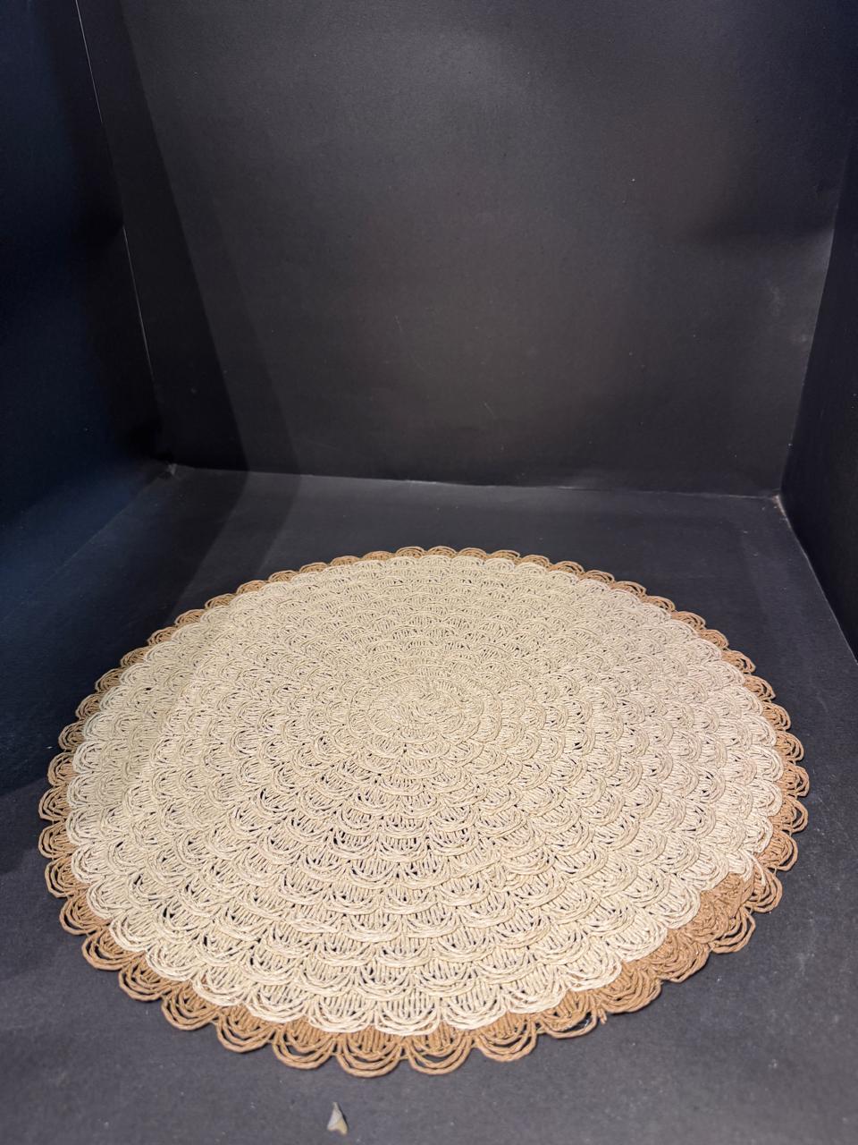 Round Table Mat