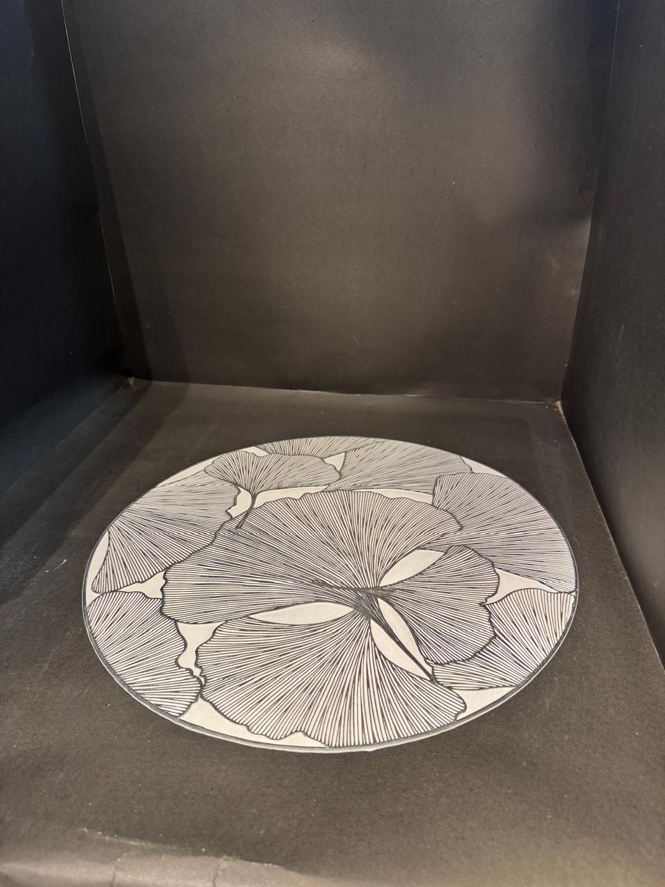 Round Table Mat