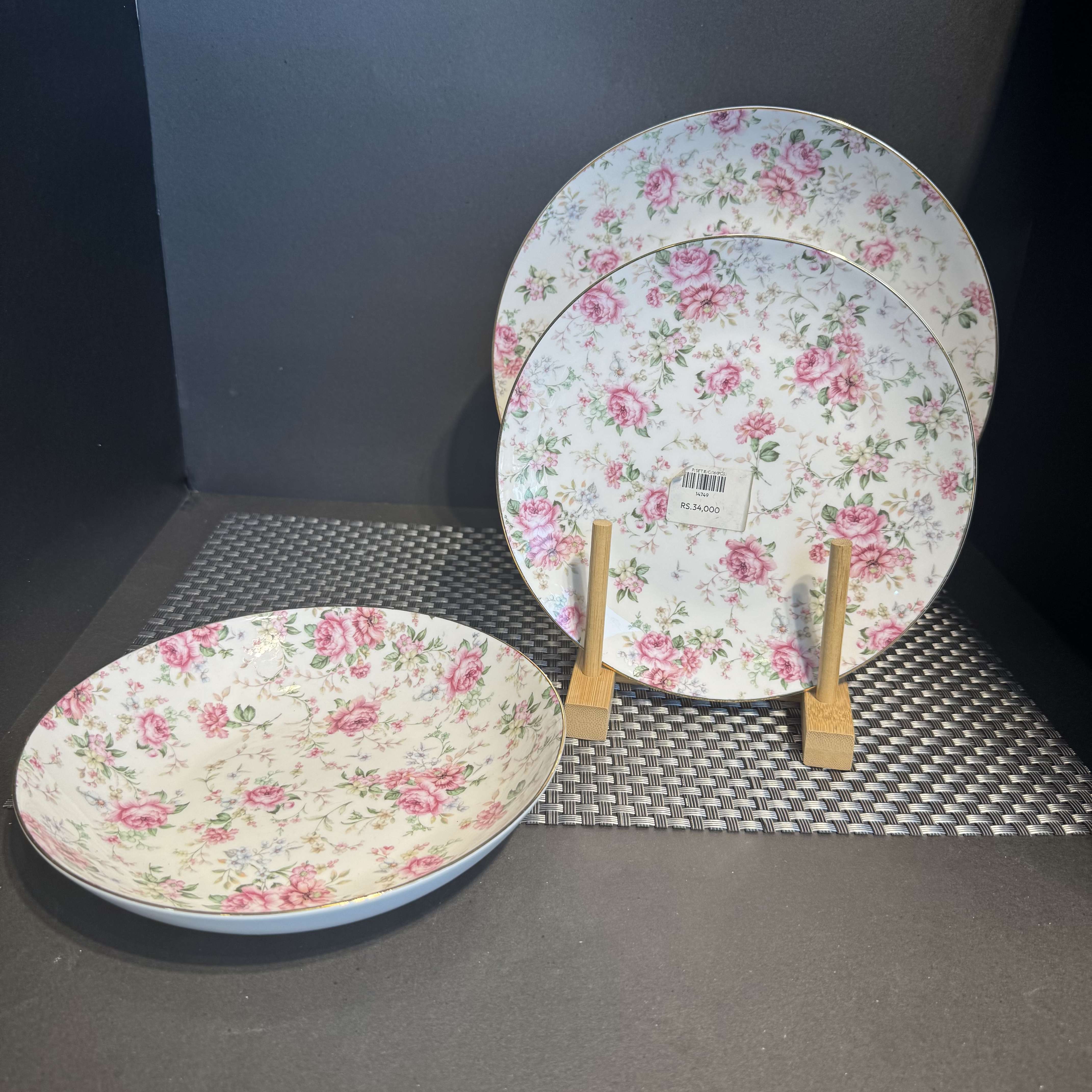 18/pcs Plate Set