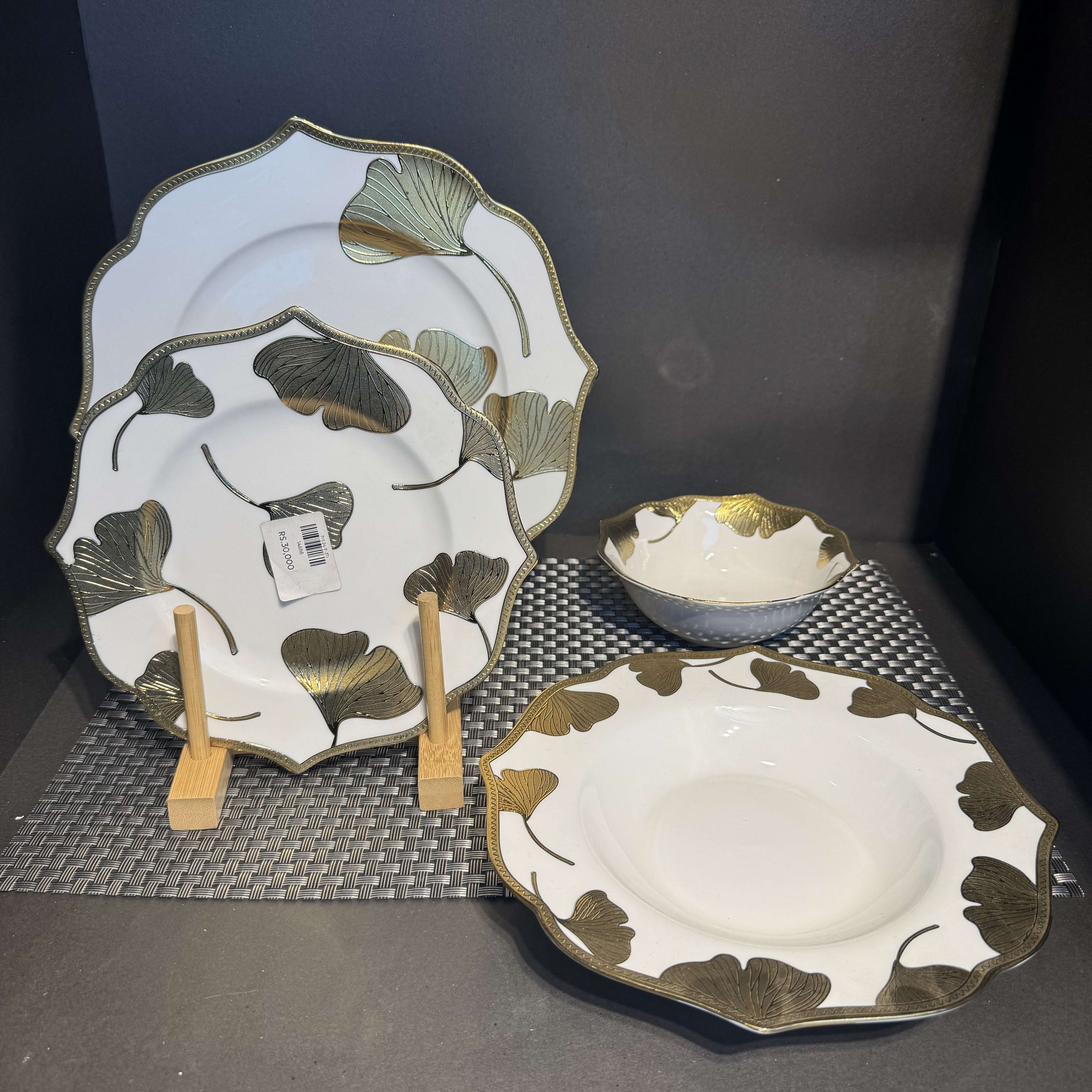 24/pcs Plate Set