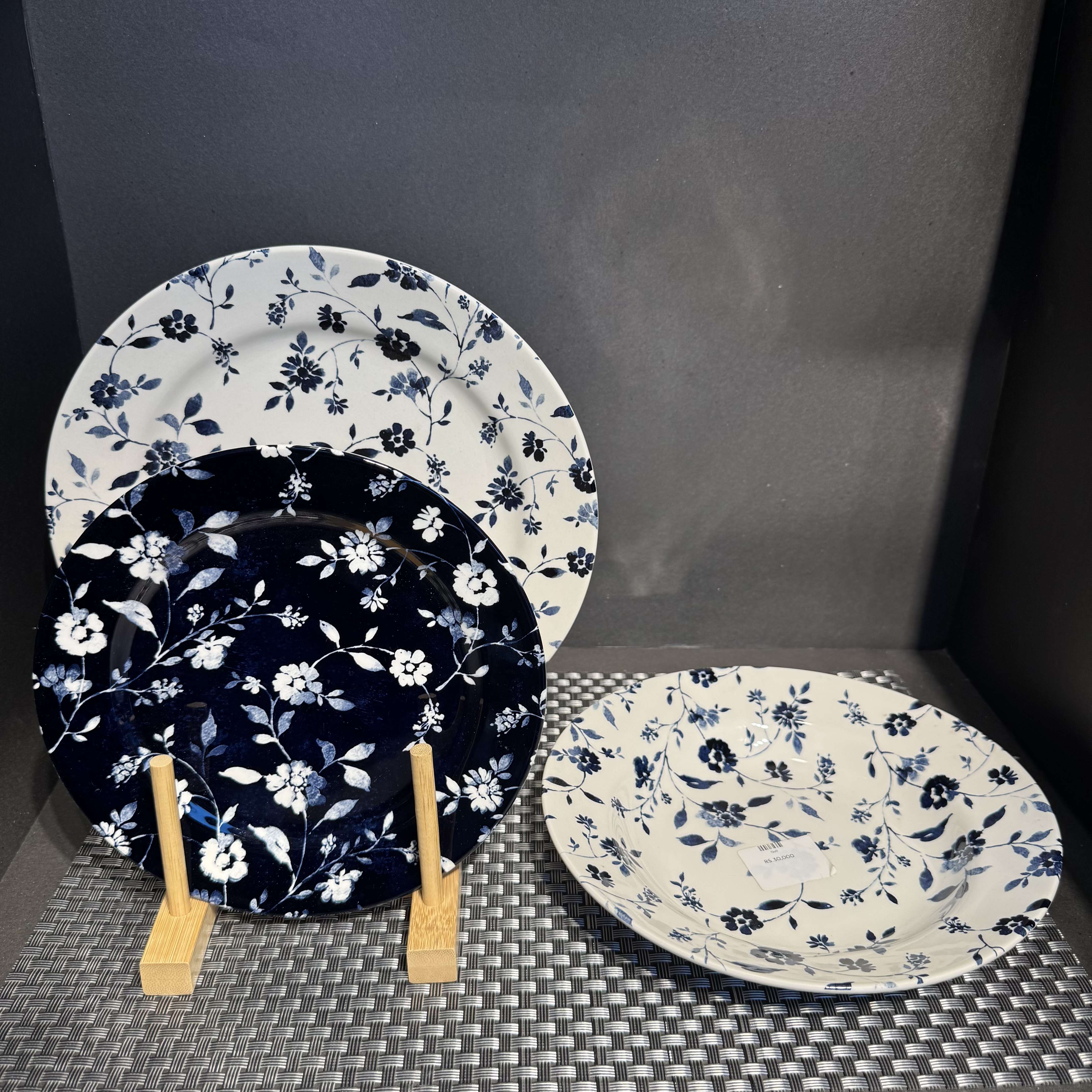 18/pcs Plate Set