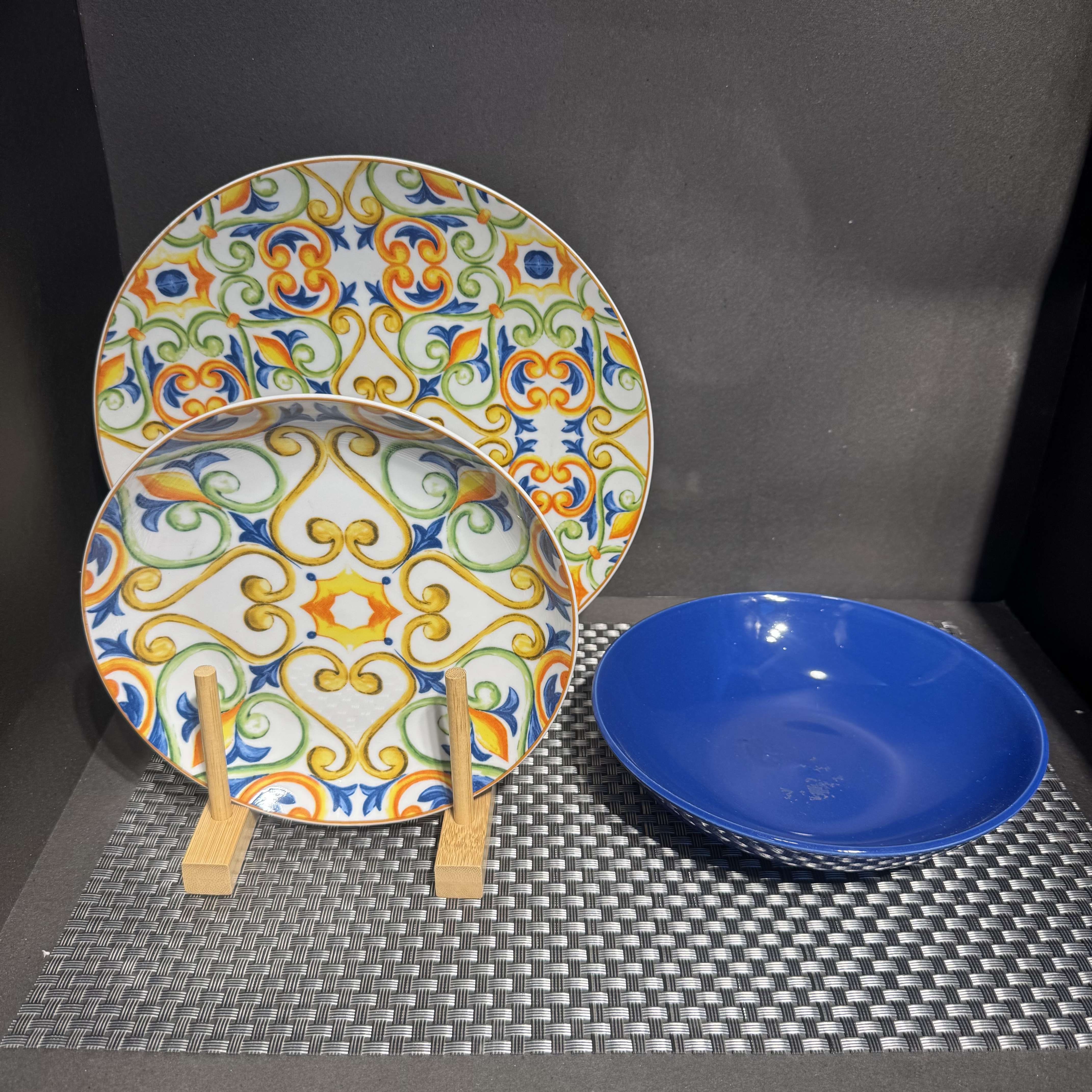 18/pcs Plate Set